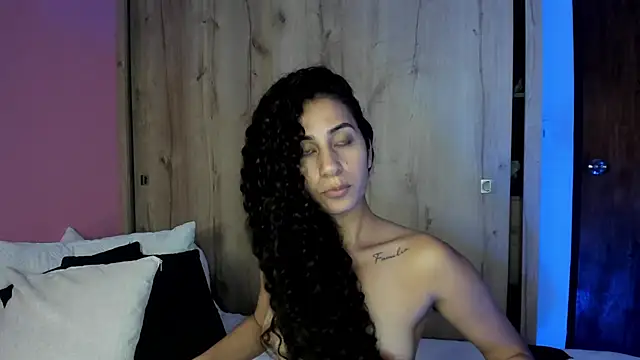 fernanda317 online show from 18, 4, 2026