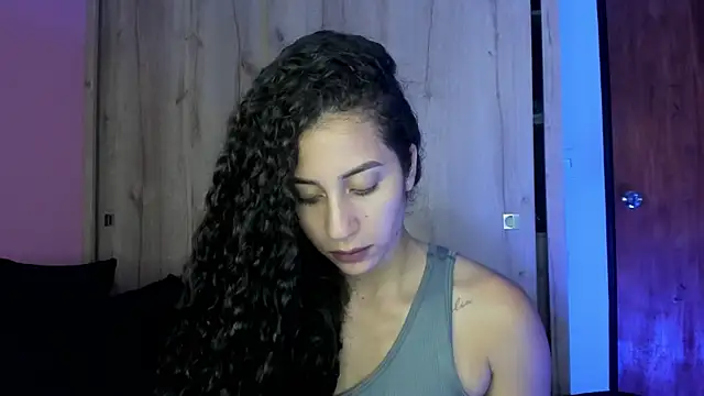fernanda317 online show from 17, 4, 2026