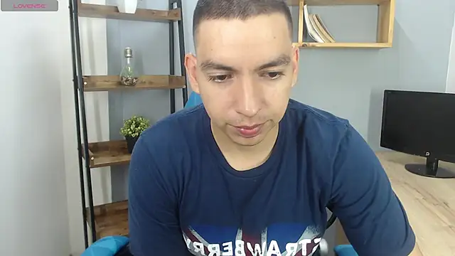 Axel Stones  online show from 17, 10, 2025