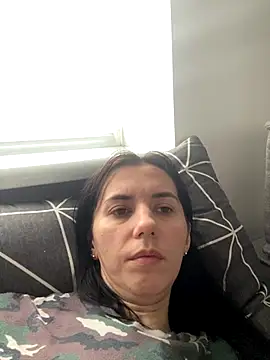 oliviya mur online show from 12, 11, 2025