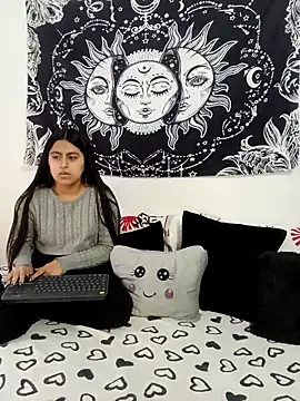 abby n emily online show from 21, 10, 2025