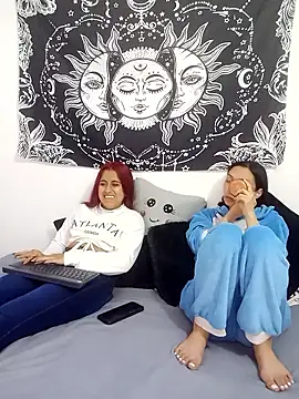 abby n emily online show from 15, 11, 2025