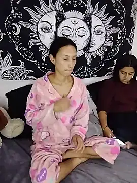 abby n emily online show from 17, 7, 2026