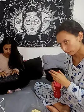 abby n emily online show from 12, 3, 2026