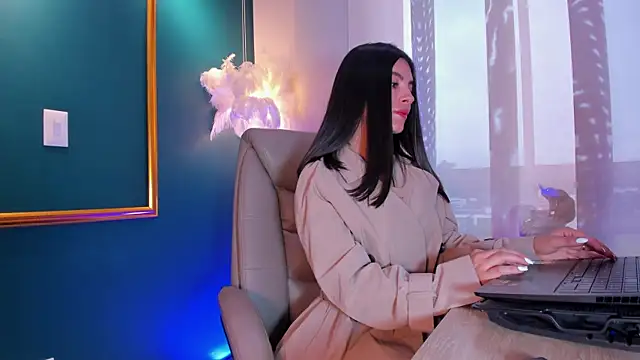 Rashel Frost  online show from 30, 5, 2026