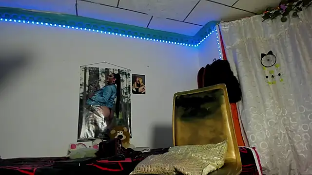 Amberbrown18 online show from 5, 2, 2026