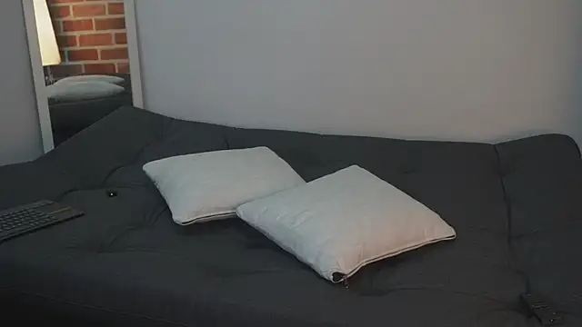 Dominick walker online show from 2, 11, 2025