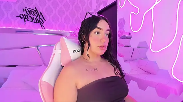 DevoraCarther online show from 14, 11, 2025