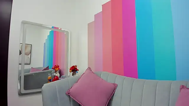 Snapshot of JuliethCruz_ chatting on 26, 6, 2026 JuliethCruz online show from 26, 6, 2026