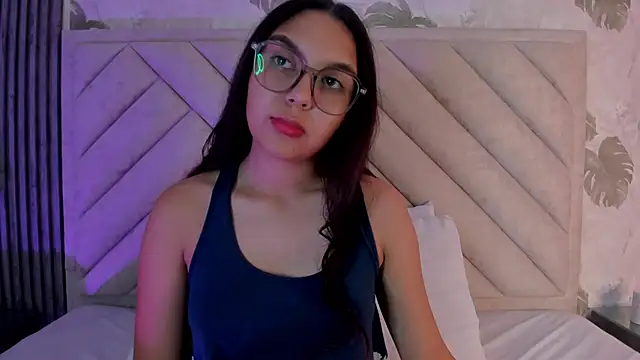 Snapshot of Lexy-Sweet1 chatting on 5, 11, 2025 Lexy-Sweet1 online show from 5, 11, 2025