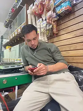 Leonardmoppet online show from 30, 11, 2025