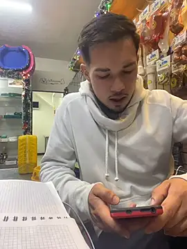 Leonardmoppet online show from 1, 12, 2025