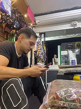 Leonardmoppet online show from 15, 11, 2025