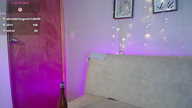 Sweet Bella Valery online show from 16, 3, 2026