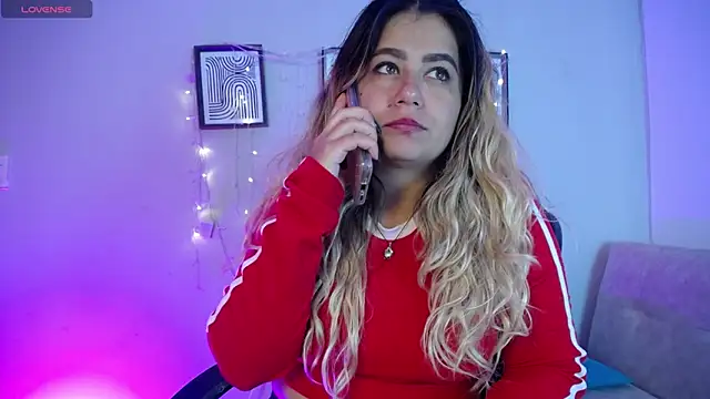 Sweet Bella Valery online show from 31, 3, 2026