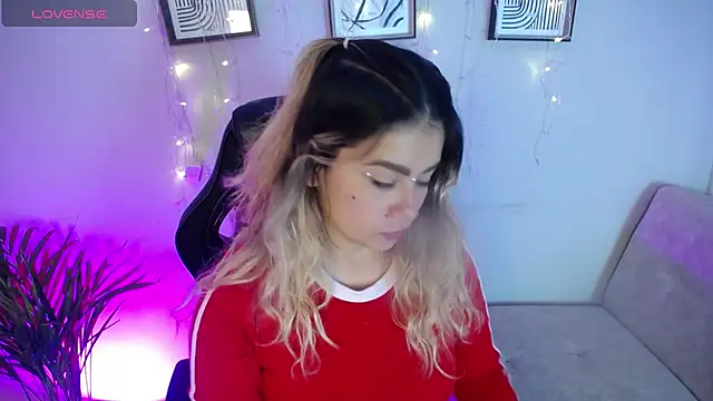 Sweet Bella Valery online show from 19, 3, 2026