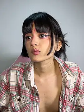 Snapshot of AnaisXoXo chatting on 19, 12, 2025 AnaisXoXo online show from 19, 12, 2025