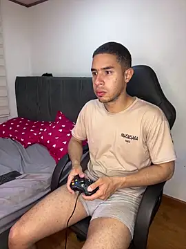 Snapshot of chucky_karla chatting on 14, 2, 2026 chucky karla online show from 14, 2, 2026