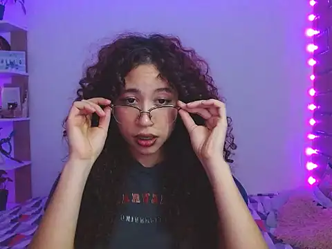 Medussa3033 online show from 28, 11, 2025