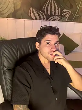 Mike montoya01 online show from 24, 10, 2025