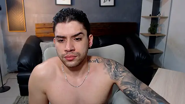 Mike montoya01 online show from 20, 5, 2026