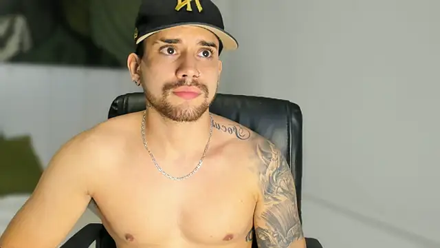 Mike montoya01 online show from 27, 11, 2025