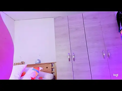 Niaa222 online show from 16, 10, 2025