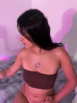 Emilux  online show from 6, 4, 2026