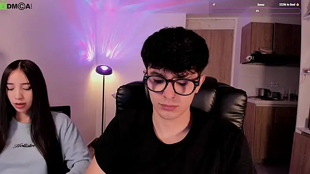 Mikeyvioleta  online show from 18, 5, 2026