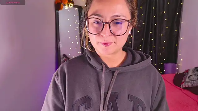 Rhosynn online show from 29, 10, 2025