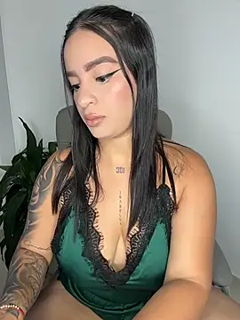 Emily Kurth23 online show from 13, 1, 2026