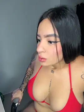 Emily Kurth23 online show from 20, 12, 2025