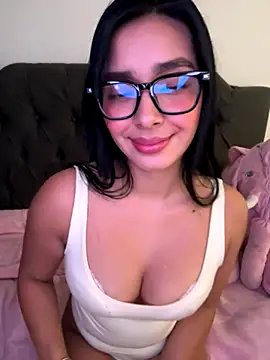 MiaSofia   online show from 7, 11, 2025