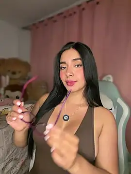 MiaSofia   online show from 28, 5, 2026
