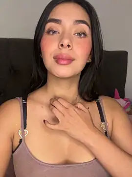 MiaSofia   online show from 17, 12, 2025