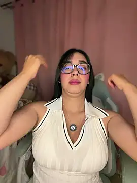 MiaSofia   online show from 22, 5, 2026