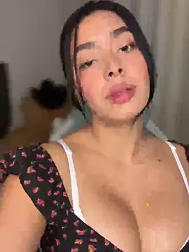 MiaSofia   online show from 17, 4, 2026