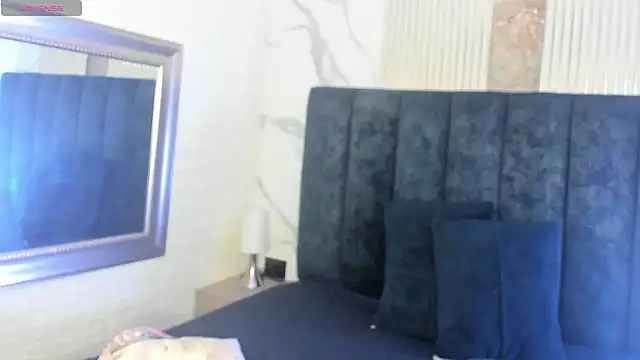 MarScarlett online show from 12, 1, 2026