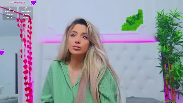 AriannaSins online show from 18, 3, 2025