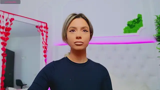 AriannaSins online show from 28, 2, 2025