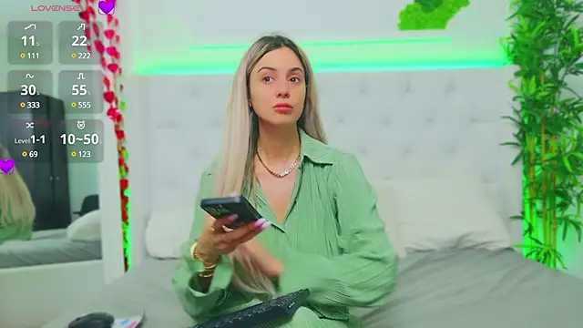 AriannaSins online show from 18, 3, 2025