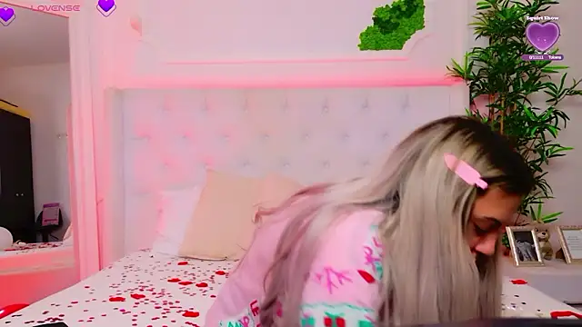 AriannaSins online show from 13, 2, 2026