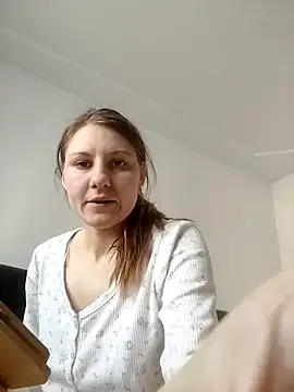 SandyCassie online show from 24, 3, 2026