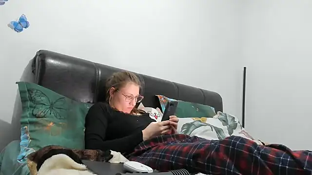 SandyCassie online show from 27, 3, 2026