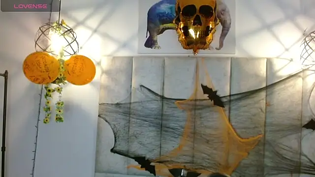 antonella rosecs online show from 24, 10, 2025