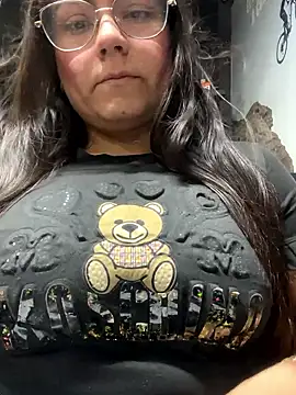 Juliet Embeer online show from 16, 1, 2026