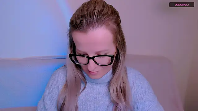 AllaLeomz online show from 7, 1, 2026