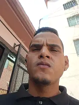 Snapshot of Daiberrubio chatting on 14, 12, 2025 Daiberrubio online show from 14, 12, 2025