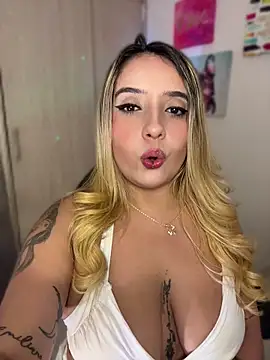  Ninasanz online show from 7, 5, 2026