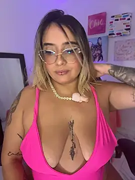  Ninasanz online show from 18, 7, 2026